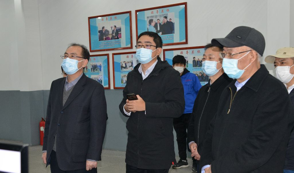 1584011913248119.jpg 國家工信部規劃司副司長宋志明蒞臨天瑞重工考察調研.jpg